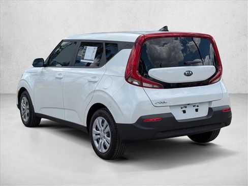 Used 2021 Kia Soul LX FWD image 8