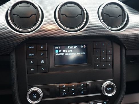 Used 2021 Ford Mustang GT image 34