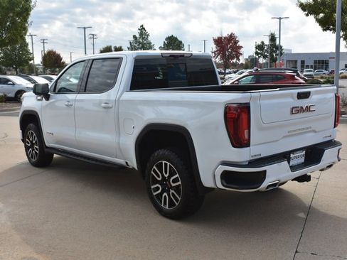 Used 2025 GMC Sierra 1500 AT4 w/ AT4 Premium Package image 8