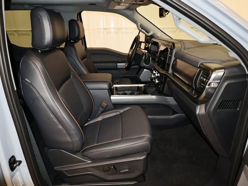 New 2025 Ford F350 Lariat w/ Lariat Ultimate Package image 16