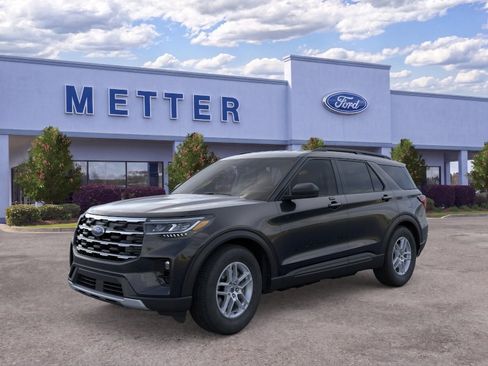New 2026 Ford Explorer Active w/ Active Comfort Package RWD image 2