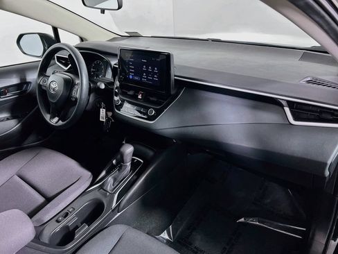 Certified 2025 Toyota Corolla LE FWD image 25