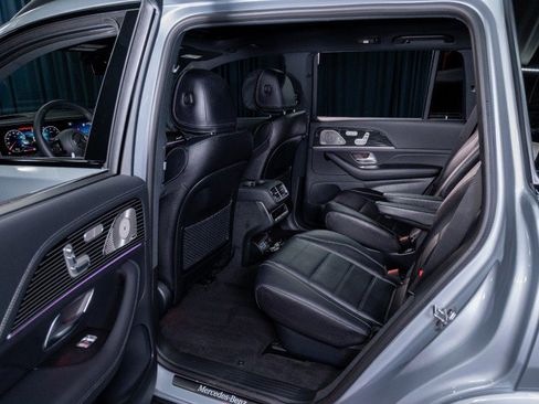New 2026 Mercedes-Benz GLS 580 4MATIC image 31