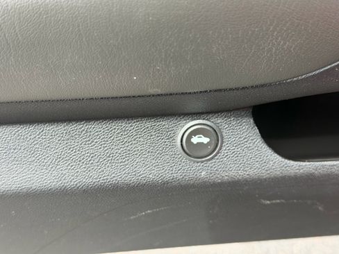 Used 2014 Chevrolet Camaro LS RWD image 14