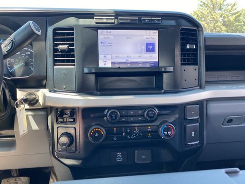 Used 2024 Ford F250 XL w/ FX4 Off-Road Package AWD/4WD image 8