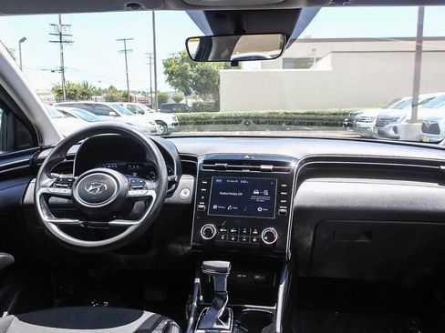 Used 2022 Hyundai Tucson SEL FWD image 15
