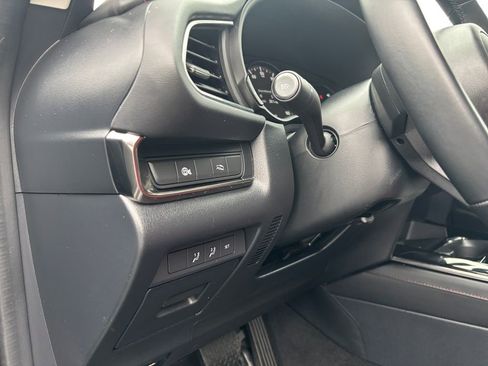 Used 2025 MAZDA CX-30 AWD 2.5 S w/ Preferred Package image 22