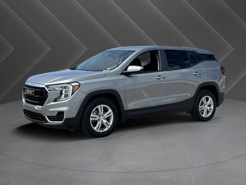 Certified 2024 GMC Terrain SLE FWD image 32