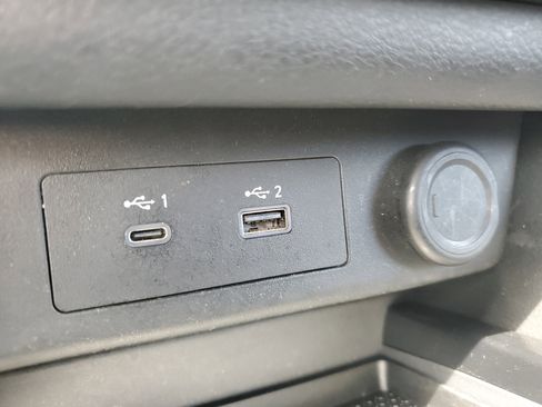 Certified 2023 Nissan Rogue SV image 25