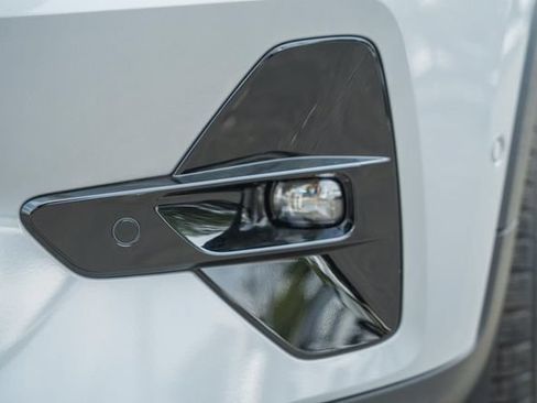 New 2026 Volvo XC40 B5 Ultra w/ Protection Package Premier AWD/4WD image 15