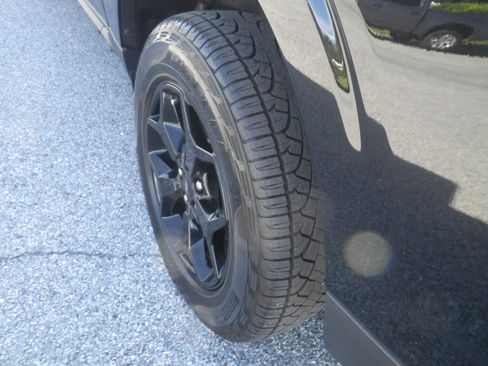 Used 2023 Ford Maverick XLT w/ Equipment Group 300A Standard image 14