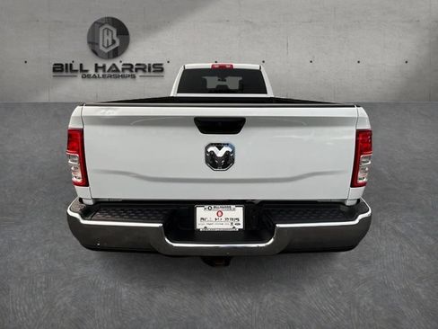 Used 2022 RAM 2500 Tradesman w/ Chrome Appearance Group AWD/4WD image 7
