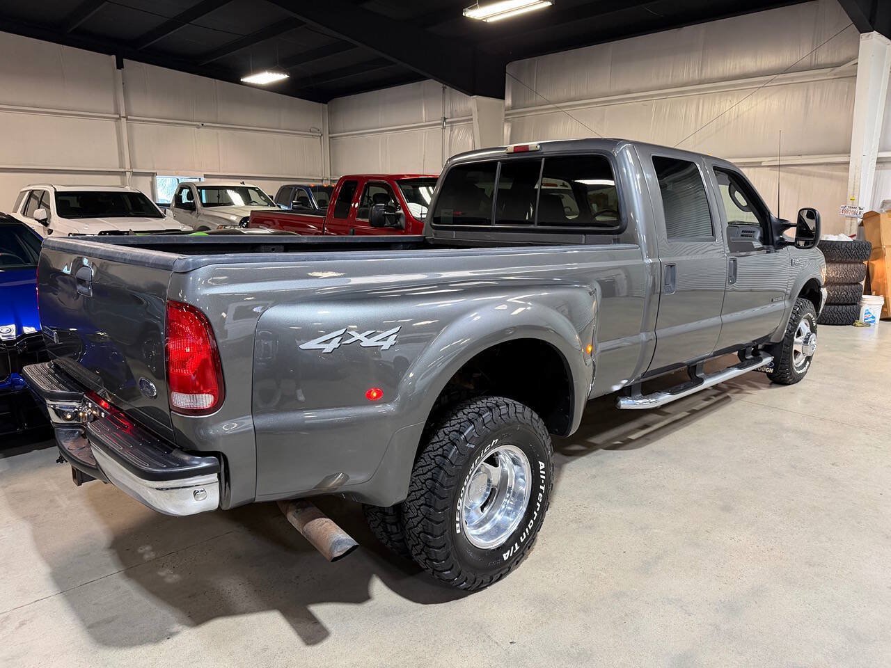 Used 2003 Ford F350 XLT AWD/4WD image 10