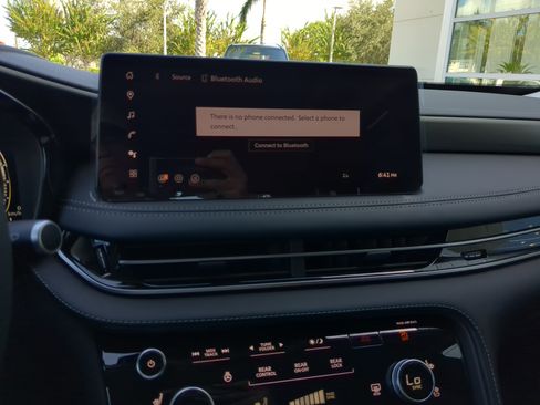 New 2026 INFINITI QX60 Luxe w/ Cargo Package image 24