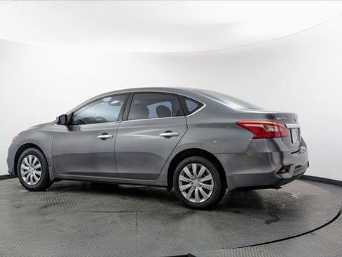Used 2018 Nissan Sentra S FWD image 6
