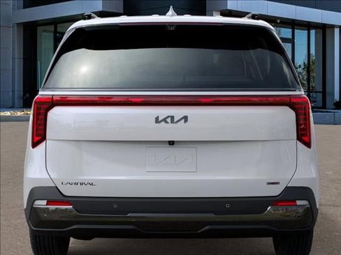New 2026 Kia Carnival SX Prestige image 13