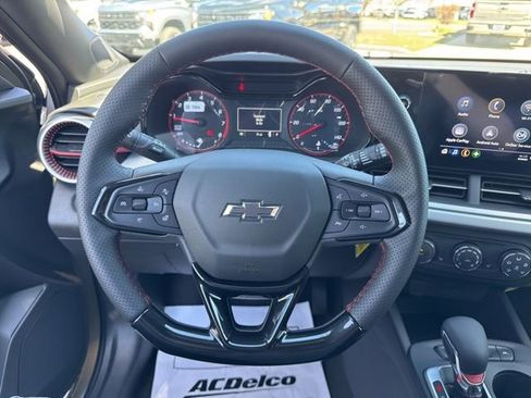 New 2026 Chevrolet Trax RS w/ Driver Confidence Package image 14