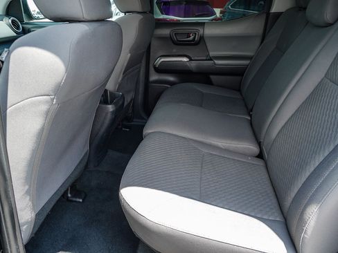 Certified 2020 Toyota Tacoma SR5 RWD image 21