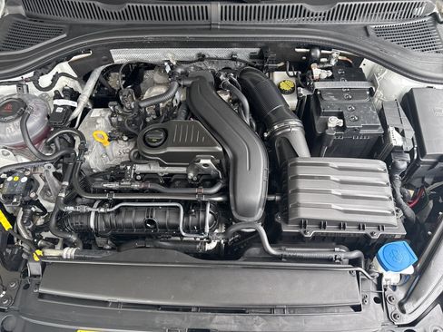 Used 2025 Volkswagen Jetta Sport FWD image 31