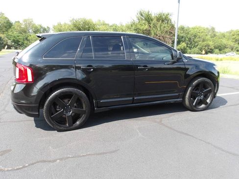 Used 2011 Ford Edge Sport w/ Driver Entry Pkg AWD/4WD image 12