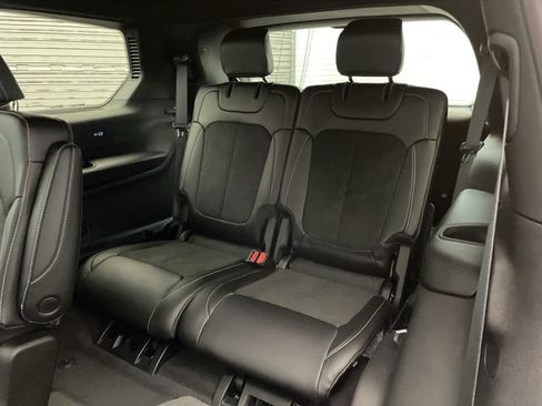 New 2025 Jeep Grand Cherokee L Altitude AWD/4WD image 17