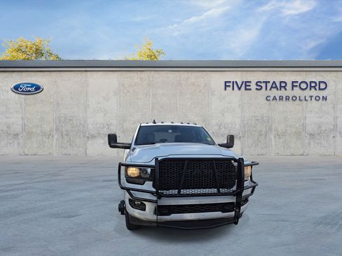 Used 2020 RAM 3500 Lone Star w/ Night Edition image 4