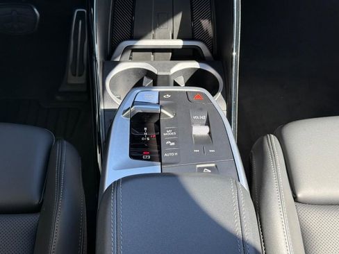 Used 2025 BMW X1 M35i AWD/4WD image 23