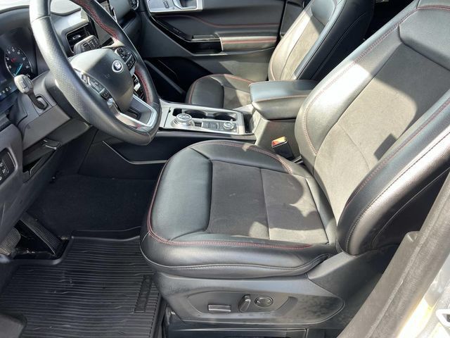 Certified 2024 Ford Explorer ST-Line w/ Class IV Trailer Tow Package AWD/4WD image 20