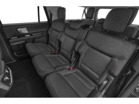 Used 2025 Ford Expedition Max Active AWD/4WD image 11