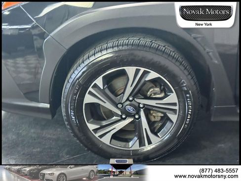 Used 2024 Subaru Crosstrek 2.0i Premium AWD/4WD image 5