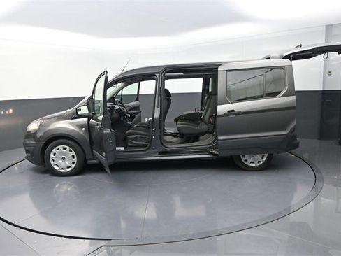 Used 2017 Ford Transit Connect XL image 41