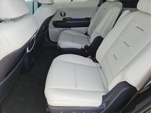 New 2026 Hyundai Palisade Calligraphy AWD/4WD image 16