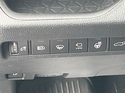 Used 2022 Toyota RAV4 XSE image 10