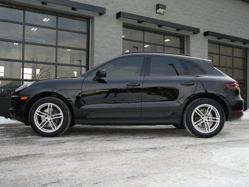 Used 2017 Porsche Macan AWD w/ Driver Memory Package image 19