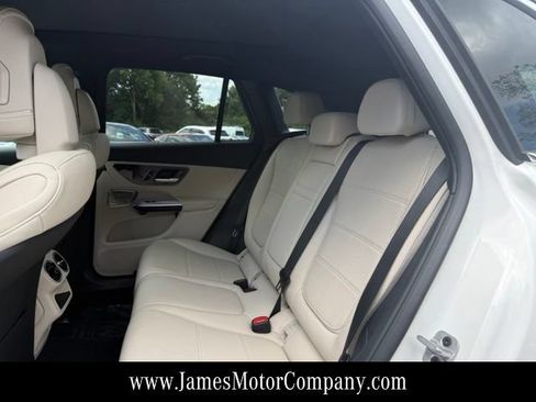 Certified 2026 Mercedes-Benz GLC 300 4MATIC image 23