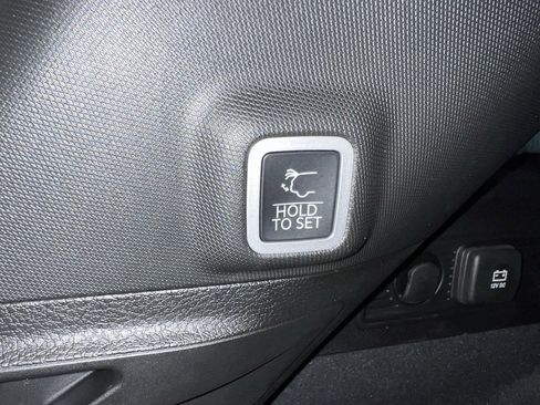 New 2025 Jeep Grand Cherokee Summit image 18