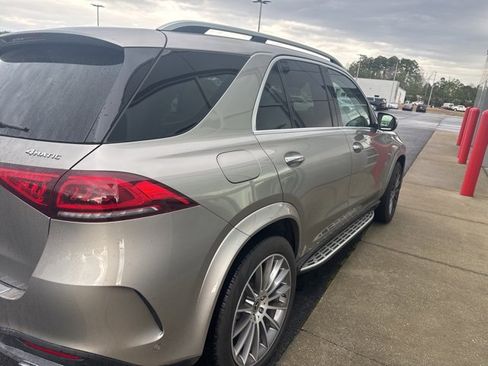 Used 2022 Mercedes-Benz GLE 350 4MATIC image 4