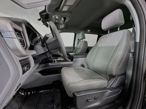 Used 2024 Ford F350 XLT w/ 360-Degree Camera Package image 22