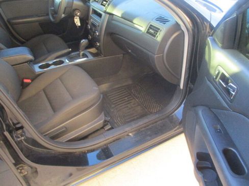 Used 2012 Ford Fusion SE image 20
