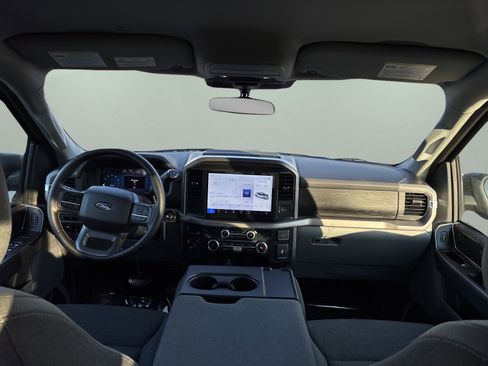 Used 2025 Ford F150 XLT w/ Equipment Group 301A Standard image 11