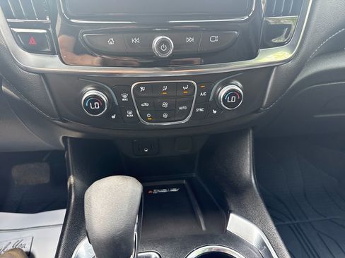Used 2023 Chevrolet Traverse LT w/ LPO, Floor Liner Package AWD/4WD image 22