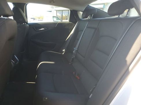 Used 2024 Chevrolet Malibu LT image 11