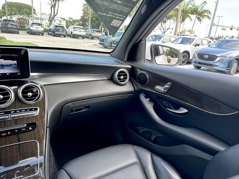 Used 2018 Mercedes-Benz GLC 300 image 15