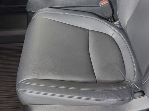 Used 2023 Honda Odyssey Touring image 25