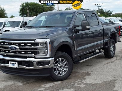 New 2026 Ford F250 Lariat w/ FX4 Off-Road Package