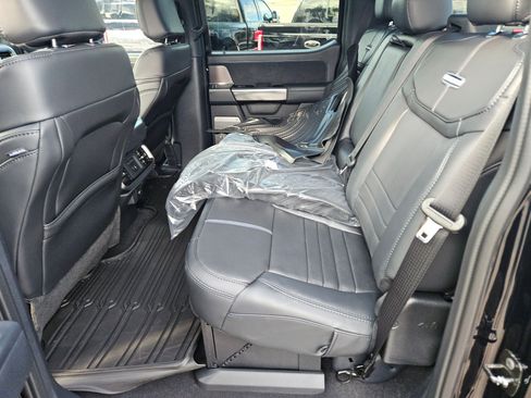 New 2025 Ford F150 Platinum w/ FX4 Off-Road Package image 15