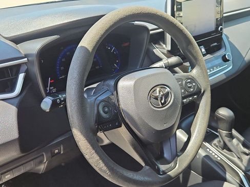 Used 2021 Toyota Corolla LE w/ Carpet Mat Package (TMS) FWD image 11