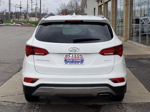 Used 2017 Hyundai Santa Fe Sport image 4