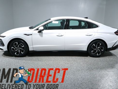Used 2025 Hyundai Sonata SEL FWD image 10