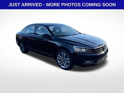 Used 2016 Volkswagen Passat 1.8T w/ Lighting Package